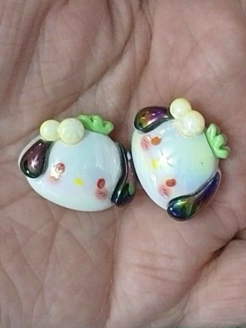 #8001 Pochacco Resin Focal Bead 2 pc